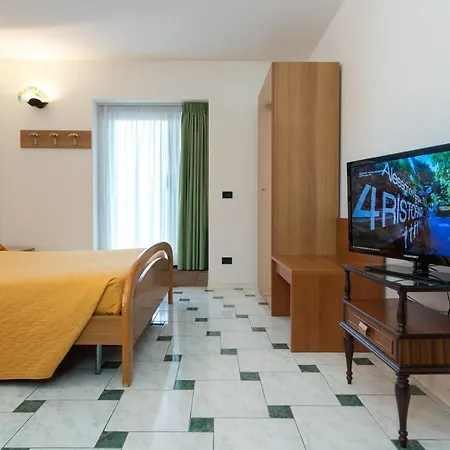 Szálloda Centrale 3*